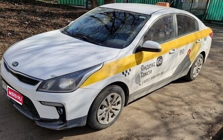 KIA Rio IV, 2019 год, 890 000 рублей, 1 фотография