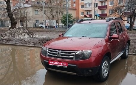 Renault Duster I рестайлинг, 2014 год, 800 000 рублей, 1 фотография