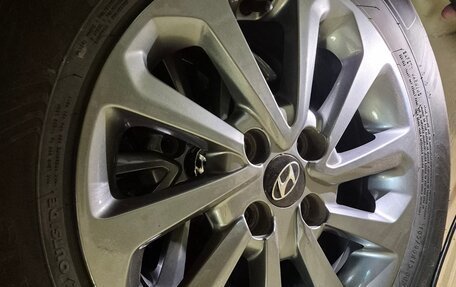 Hyundai Solaris II рестайлинг, 2022 год, 1 550 000 рублей, 14 фотография