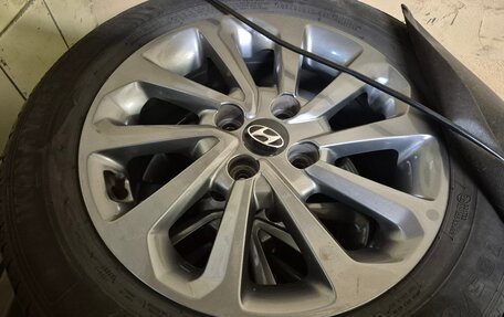 Hyundai Solaris II рестайлинг, 2022 год, 1 550 000 рублей, 19 фотография