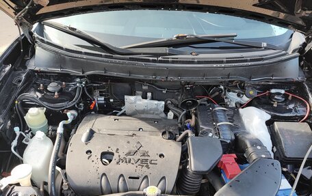 Mitsubishi Outlander III рестайлинг 3, 2011 год, 750 000 рублей, 7 фотография