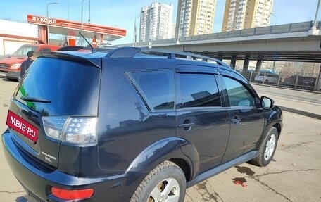 Mitsubishi Outlander III рестайлинг 3, 2011 год, 750 000 рублей, 5 фотография
