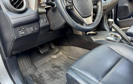 Toyota RAV4, 2013 год, 2 780 000 рублей, 13 фотография