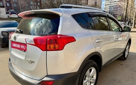 Toyota RAV4, 2013 год, 2 780 000 рублей, 21 фотография