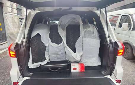 Lexus LX III, 2019 год, 13 000 000 рублей, 19 фотография