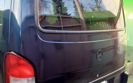 SsangYong Istana, 1996 год, 550 000 рублей, 5 фотография