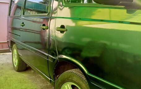 SsangYong Istana, 1996 год, 550 000 рублей, 2 фотография