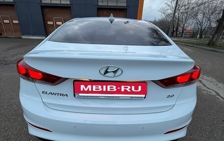 Hyundai Elantra VI рестайлинг, 2018 год, 1 700 000 рублей, 4 фотография