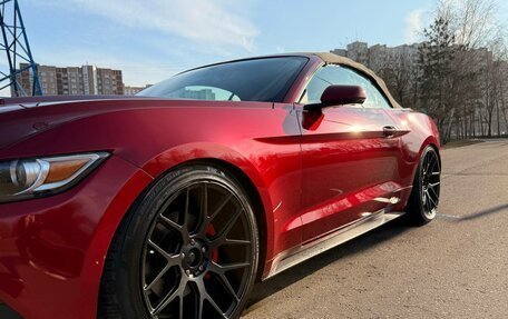 Ford Mustang VI рестайлинг, 2015 год, 2 750 000 рублей, 10 фотография