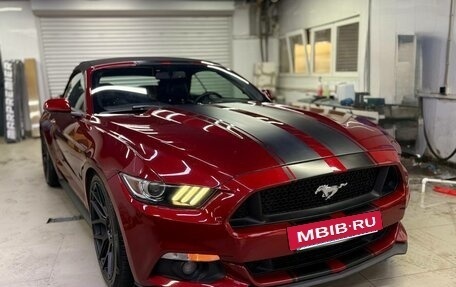 Ford Mustang VI рестайлинг, 2015 год, 2 750 000 рублей, 6 фотография