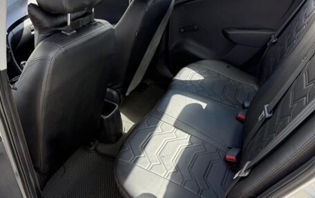 Hyundai Solaris II рестайлинг, 2012 год, 520 000 рублей, 6 фотография