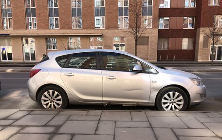 Opel Astra J, 2010 год, 440 000 рублей, 13 фотография