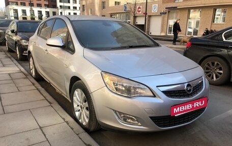 Opel Astra J, 2010 год, 440 000 рублей, 14 фотография