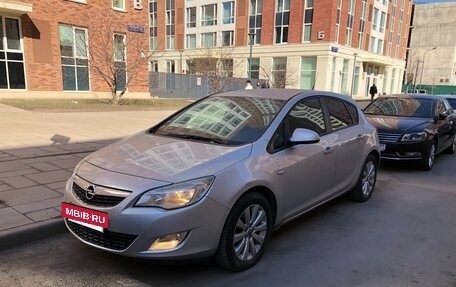 Opel Astra J, 2010 год, 440 000 рублей, 19 фотография