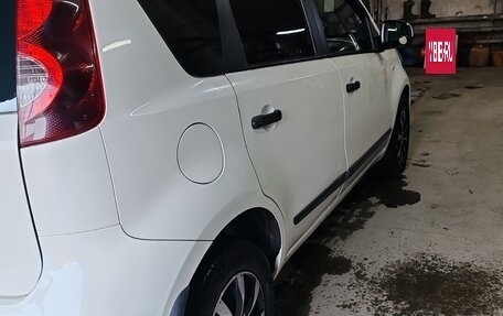 Nissan Note II рестайлинг, 2013 год, 700 000 рублей, 5 фотография