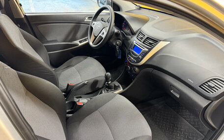 Hyundai Solaris II рестайлинг, 2013 год, 719 000 рублей, 14 фотография