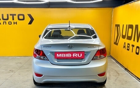 Hyundai Solaris II рестайлинг, 2013 год, 719 000 рублей, 12 фотография