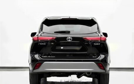 Toyota Highlander, 2025 год, 5 250 000 рублей, 2 фотография