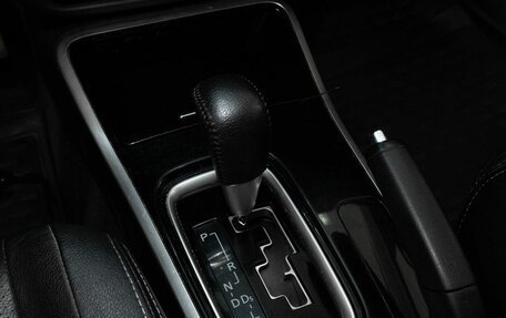 Mitsubishi Outlander III рестайлинг 3, 2017 год, 1 900 000 рублей, 12 фотография