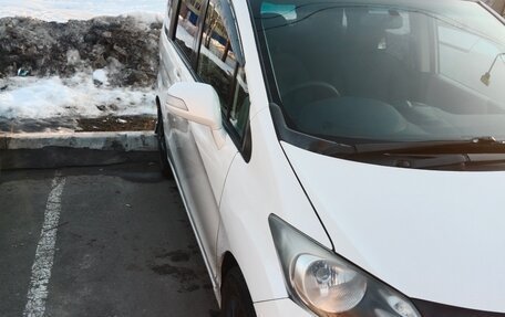 Honda Freed I, 2009 год, 850 000 рублей, 6 фотография