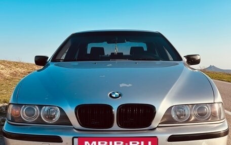 BMW 5 серия, 1999 год, 1 150 000 рублей, 3 фотография