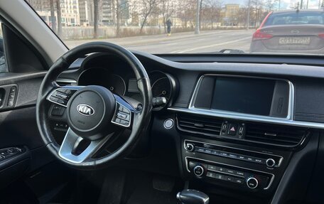 KIA Optima IV, 2018 год, 1 300 000 рублей, 11 фотография
