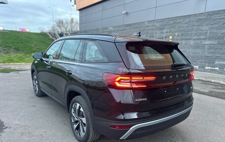Skoda Kodiaq, 2025 год, 5 900 000 рублей, 4 фотография