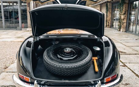 Mercedes-Benz SL-Класс W198, 1956 год, 178 000 000 рублей, 8 фотография