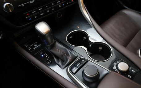 Lexus RX IV рестайлинг, 2016 год, 3 499 000 рублей, 12 фотография