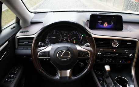 Lexus RX IV рестайлинг, 2016 год, 3 499 000 рублей, 8 фотография