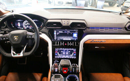 Lamborghini Urus I, 2019 год, 23 000 000 рублей, 7 фотография