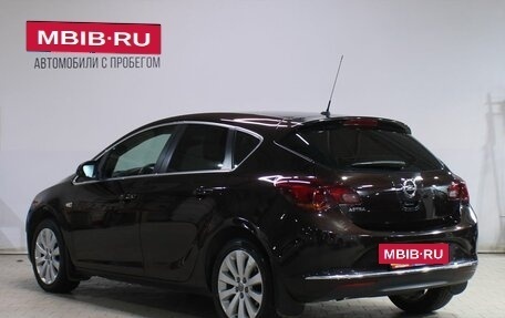 Opel Astra J, 2014 год, 1 049 000 рублей, 3 фотография