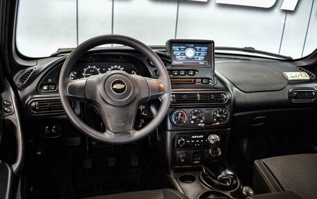 Chevrolet Niva I рестайлинг, 2019 год, 950 000 рублей, 6 фотография