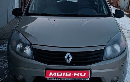 Renault Sandero I, 2012 год, 415 000 рублей, 1 фотография