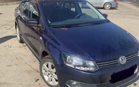Volkswagen Polo VI (EU Market), 2011 год, 1 200 000 рублей, 1 фотография
