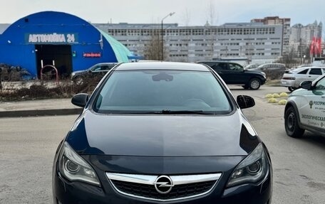 Opel Astra J, 2012 год, 450 000 рублей, 1 фотография