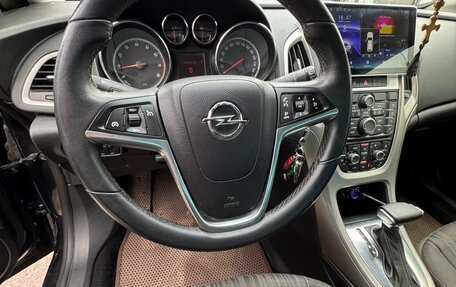 Opel Astra J, 2011 год, 700 000 рублей, 15 фотография