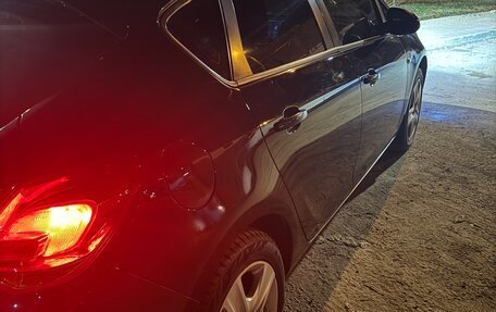 Opel Astra J, 2011 год, 700 000 рублей, 22 фотография