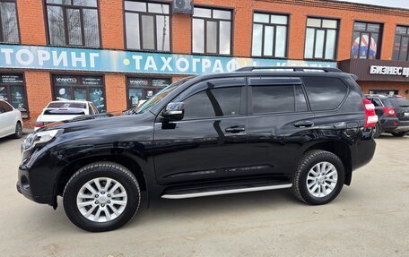 Toyota Land Cruiser Prado 150 рестайлинг 2, 2016 год, 3 750 000 рублей, 3 фотография