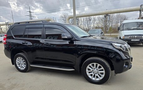 Toyota Land Cruiser Prado 150 рестайлинг 2, 2016 год, 3 750 000 рублей, 10 фотография