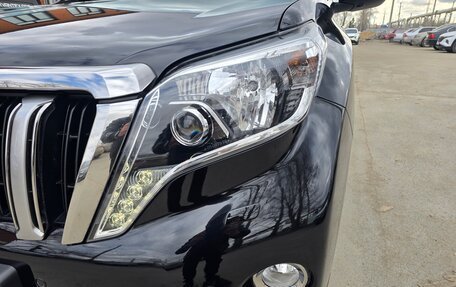 Toyota Land Cruiser Prado 150 рестайлинг 2, 2016 год, 3 750 000 рублей, 18 фотография