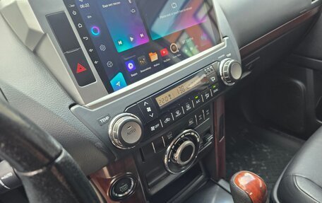 Toyota Land Cruiser Prado 150 рестайлинг 2, 2016 год, 3 750 000 рублей, 27 фотография