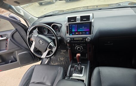 Toyota Land Cruiser Prado 150 рестайлинг 2, 2016 год, 3 750 000 рублей, 39 фотография