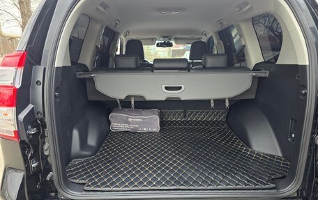 Toyota Land Cruiser Prado 150 рестайлинг 2, 2016 год, 3 750 000 рублей, 37 фотография