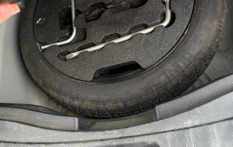 Toyota Ractis II, 2014 год, 1 100 000 рублей, 4 фотография