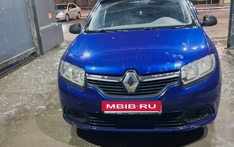 Renault Logan II, 2016 год, 370 000 рублей, 2 фотография