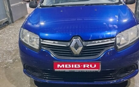 Renault Logan II, 2016 год, 370 000 рублей, 4 фотография