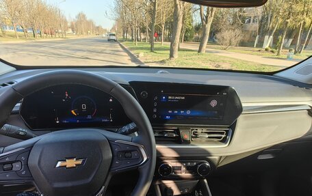 Chevrolet TrailBlazer, 2024 год, 1 920 000 рублей, 10 фотография