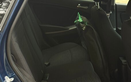 Hyundai Solaris II рестайлинг, 2015 год, 905 000 рублей, 14 фотография