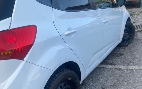 KIA Venga I, 2015 год, 920 000 рублей, 3 фотография